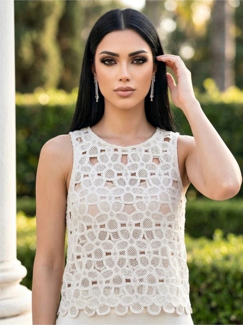 LOFT Crochet Tank Top in Cream 
Size Medium NWT